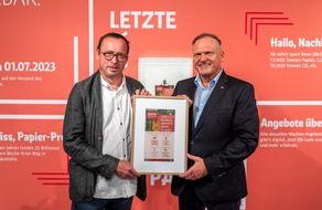 REWE Markt GmbH: Abschied von einer Handelstradition: REWE schickt den Papier-Prospekt ins Museum / Ab 1. Juli 2023 verzichtet Deutschlands zweitgrößter Lebensmittelhändler auf gedruckte Wochenangebote